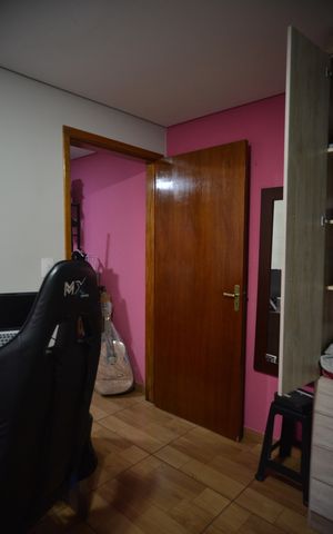 Casa à venda com 161m², 4 quartos e 2 vagasQuarto 2