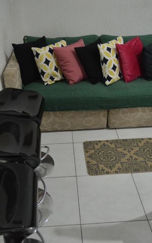 Casa à venda com 161m², 4 quartos e 2 vagasSala