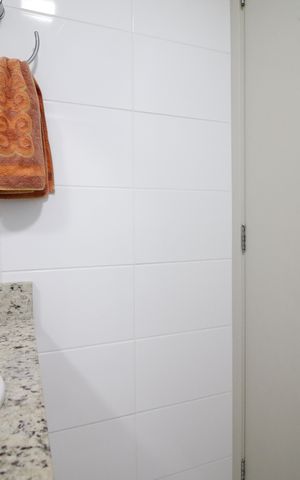 Casa de condomínio à venda com 230m², 3 quartos e 2 vagasBanheiro da Suíte 2