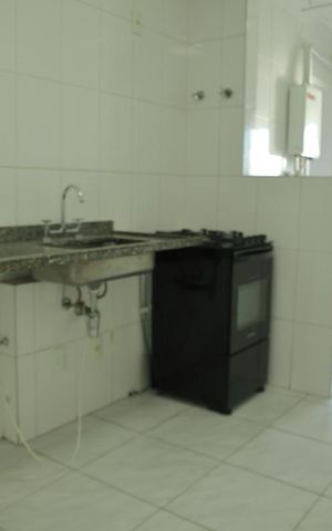 Apartamento à venda com 84m², 3 quartos e 2 vagasCozinha 