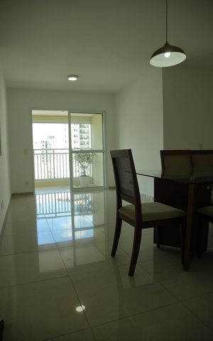 Apartamento à venda com 84m², 3 quartos e 2 vagasSala