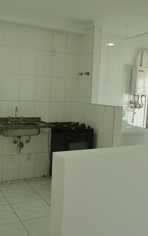 Apartamento à venda com 84m², 3 quartos e 2 vagasCozinha 