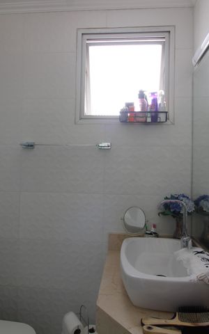Apartamento à venda com 72m², 3 quartos e 1 vagaBanheiro 1