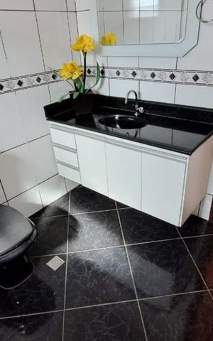 Casa à venda com 263m², 4 quartos e 2 vagas