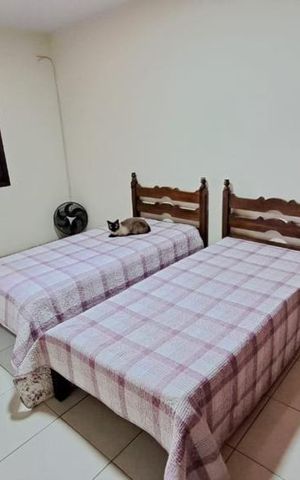 Casa à venda com 263m², 4 quartos e 2 vagas