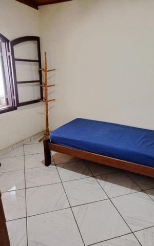 Casa à venda com 263m², 4 quartos e 2 vagas