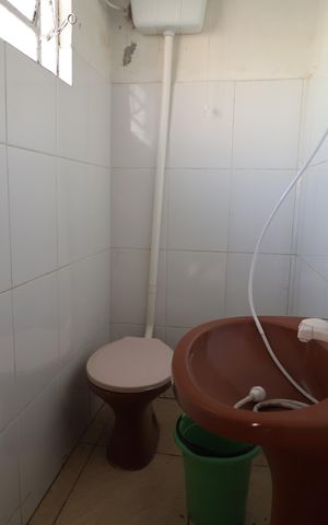 Casa para alugar com 160m², 4 quartos e 2 vagasBanheiro casa 2