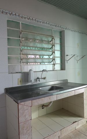 Casa para alugar com 160m², 4 quartos e 2 vagasCozinha 