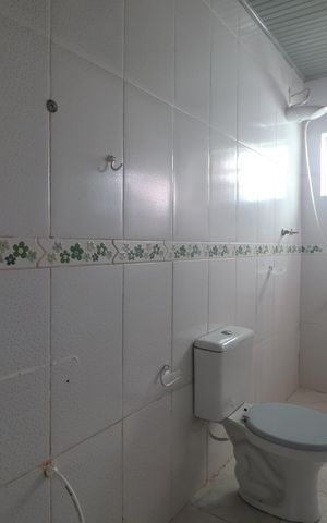 Casa para alugar com 160m², 4 quartos e 2 vagasBanheiro 