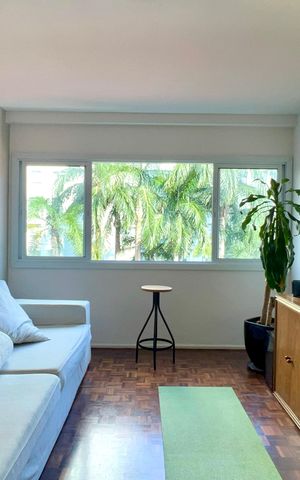 Apartamento à venda com 104m², 3 quartos e 1 vaga Apartamento à venda com 104m², 3 quartos e 1 vagaSala