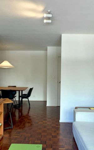 Apartamento à venda com 104m², 3 quartos e 1 vaga Apartamento à venda com 104m², 3 quartos e 1 vagaSala