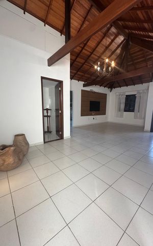 Casa de condomínio para alugar com 380m², 3 quartos e 3 vagas
