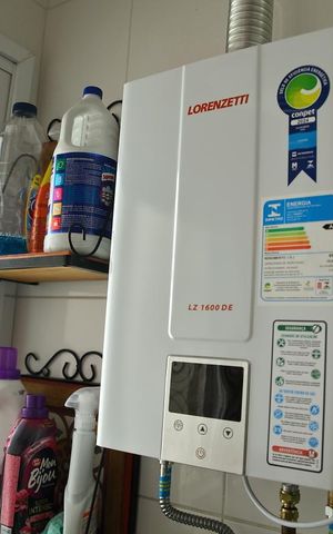 Apartamento à venda com 56m², 3 quartos e 1 vagaÁrea de Serviço
