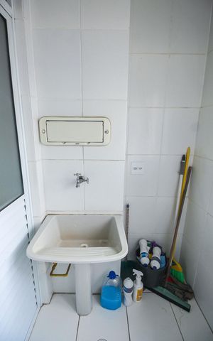 Apartamento para alugar com 56m², 2 quartos e 1 vagaÁrea de Serviço