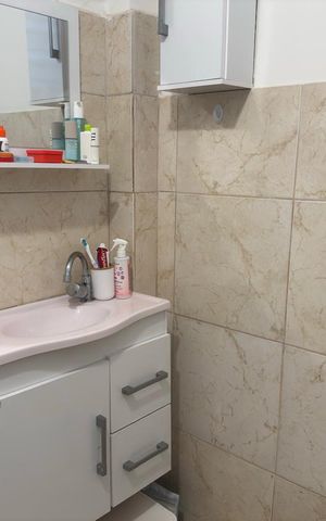 Apartamento à venda com 80m², 2 quartos e sem vaga Apartamento à venda com 80m², 2 quartos e sem vagaBanheiro