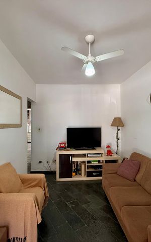 Casa à venda com 75m², 2 quartos e 1 vagaSala