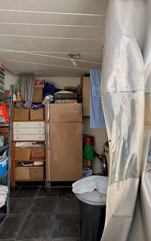 Casa à venda com 75m², 2 quartos e 1 vagaÁrea de Serviço