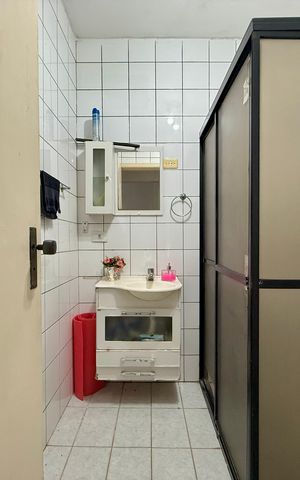 Casa à venda com 75m², 2 quartos e 1 vagaBanheiro 