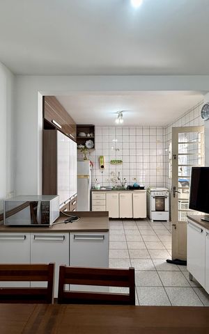 Casa à venda com 75m², 2 quartos e 1 vagaCozinha/Copa