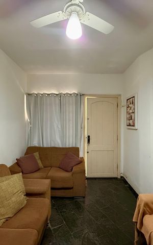 Casa à venda com 75m², 2 quartos e 1 vagaSala