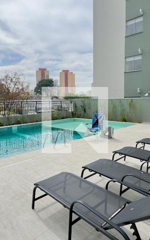 Apartamento à venda com 37m², 2 quartos e sem vagaÁrea comum - Piscina