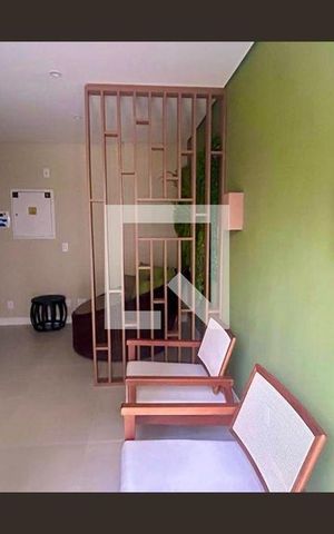 Apartamento à venda com 37m², 2 quartos e sem vagaÁrea comum