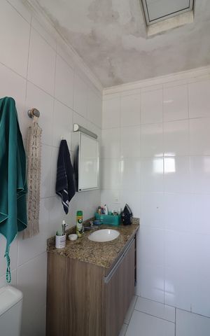 Casa de condomínio à venda com 198m², 3 quartos e 2 vagasQuarto 3 - Suíte Banheiro 