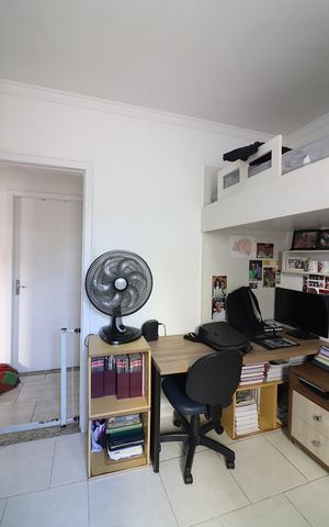 Casa de condomínio à venda com 198m², 3 quartos e 2 vagasQuarto 1