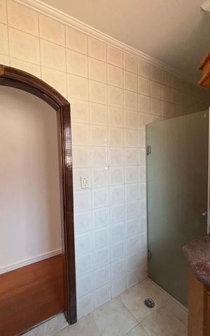Casa à venda com 232m², 4 quartos e 4 vagas Casa à venda com 232m², 4 quartos e 4 vagasBanheiro