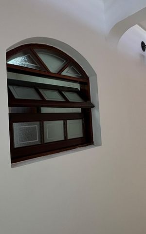 Casa à venda com 232m², 4 quartos e 4 vagas Casa à venda com 232m², 4 quartos e 4 vagasJardim de Inverno