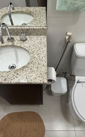 Apartamento à venda com 78m², 3 quartos e 2 vagas Apartamento à venda com 78m², 3 quartos e 2 vagasBanheiro
