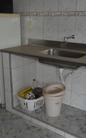 Casa à venda com 273m², 2 quartos e 3 vagasCozinha - Edícula