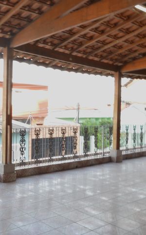 Casa à venda com 273m², 2 quartos e 3 vagasVaranda