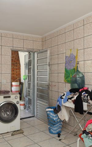 Casa à venda com 135m², 3 quartos e 2 vagasÁrea de Serviço