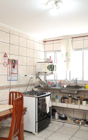 Casa à venda com 135m², 3 quartos e 2 vagasCozinha