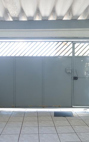 Casa à venda com 135m², 3 quartos e 2 vagasGaragem