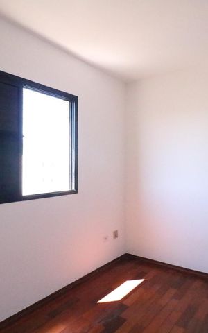 Apartamento à venda com 117m², 3 quartos e 2 vagas Apartamento à venda com 117m², 3 quartos e 2 vagasQuarto