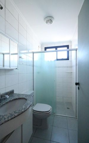 Apartamento à venda com 117m², 3 quartos e 2 vagas Apartamento à venda com 117m², 3 quartos e 2 vagasBanheiro da Suíte