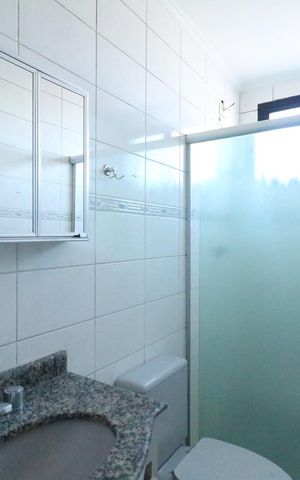 Apartamento à venda com 117m², 3 quartos e 2 vagas Apartamento à venda com 117m², 3 quartos e 2 vagasBanheiro da Suíte