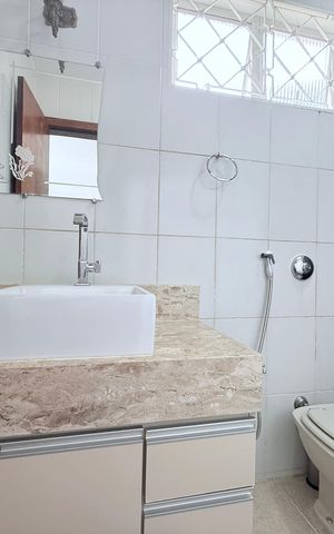 Casa à venda com 210m², 3 quartos e 3 vagas