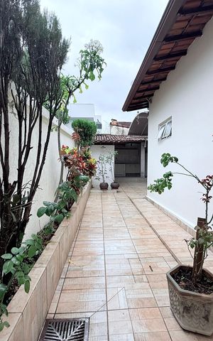 Casa à venda com 210m², 3 quartos e 3 vagas
