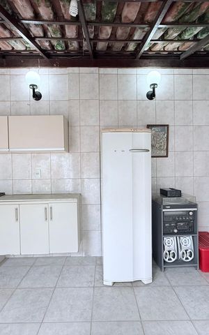 Casa à venda com 210m², 3 quartos e 3 vagas