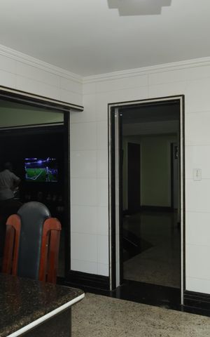 Casa para alugar com 1395m², 4 quartos e 15 vagasCozinha