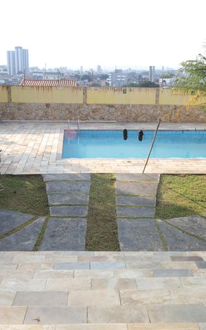 Casa para alugar com 1395m², 4 quartos e 15 vagasPiscina