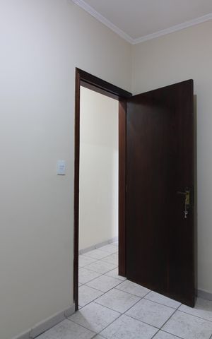 Casa à venda com 262m², 4 quartos e 2 vagasQuarto 1 casa 2