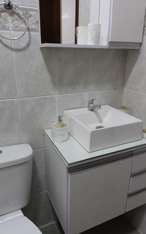 Casa à venda com 262m², 4 quartos e 2 vagasBanheiro casa 2