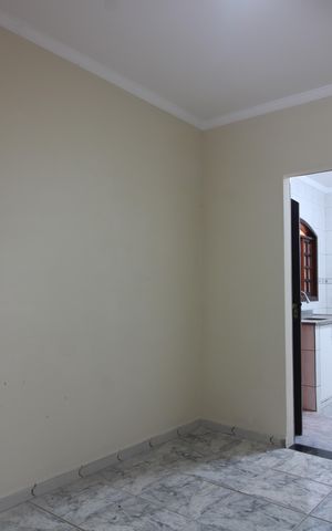 Casa à venda com 262m², 4 quartos e 2 vagasSala casa 1