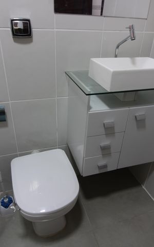 Casa à venda com 262m², 4 quartos e 2 vagasbanheiro casa 1