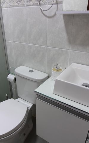 Casa à venda com 262m², 4 quartos e 2 vagasBanheiro casa 2