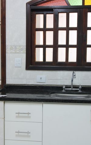 Casa à venda com 262m², 4 quartos e 2 vagasCozinha casa 2